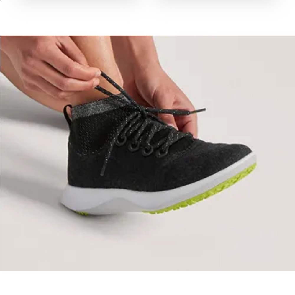 Nwot Allbirds women Wool Dasher Mizzle MID Shoes Natural Black Size 7.5